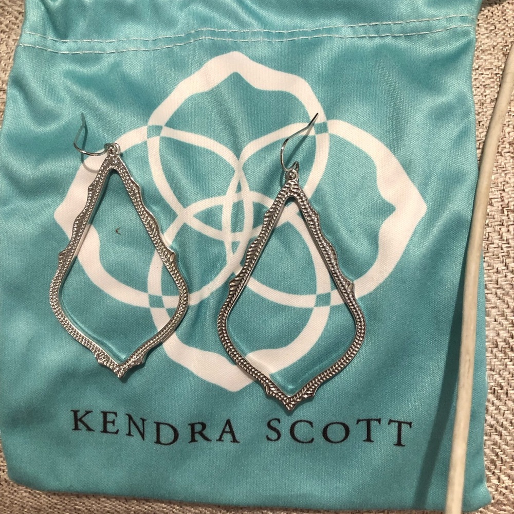 Kendra Scott Sophee earrings